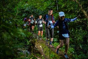 BIB: 422
                            <button type="button" onclick="openModal(18922996)" class="btn btn-primary btn-sm float-right btn-popup" data-toggle="modal" data-target=".modal-high-quality">
                        <i class="fas fa-shopping-cart"></i> Add to Cart
                    </button>
                                            <button type="button" onclick="isThisMe(18922996, true)" class="btn btn-success btn-sm float-right btn-popup btn-isme hidden" data-toggle="tooltip" data-placement="bottom" title="นี่คือรูปของคุณใช่ไหม คลิกที่นี่เพื่อเอาเข้าอัลบั้ม">
                        <i class="fas fa-plus"></i> Add to album
                    </button>
                    <button type="button" onclick="isThisMe(18922996, false)" class="btn btn-warning btn-sm float-right btn-popup btn-isnotme hidden">
                        <i class="fas fa-ban"></i> Remove from album
                    </button>